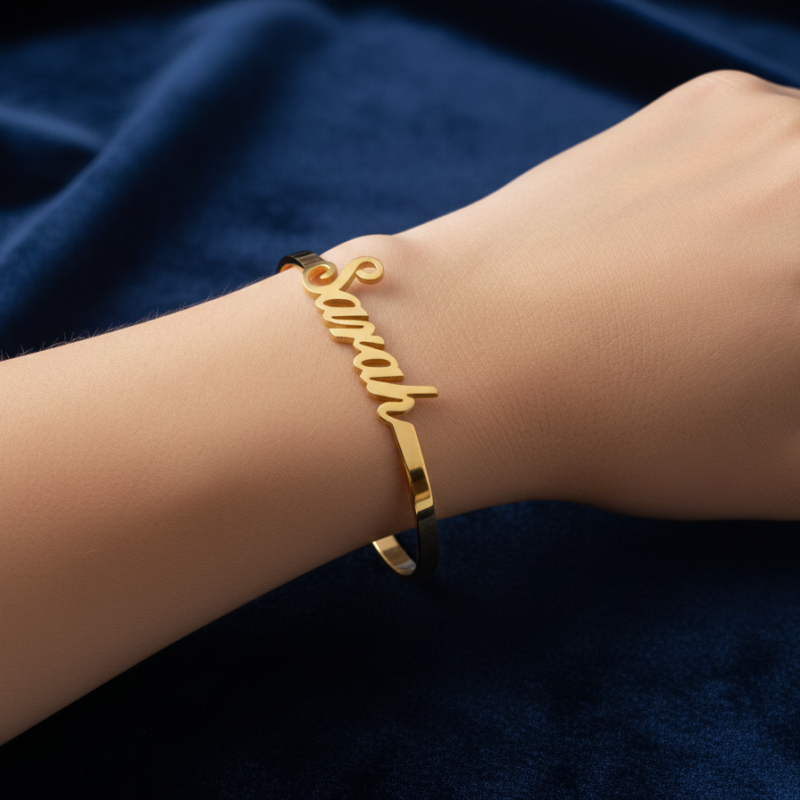 CUSTOMIZED GOLD NAME BRACELET