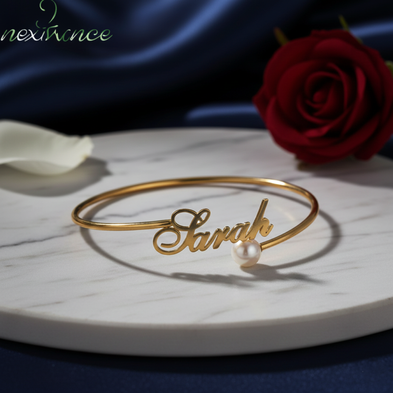 CUSTOMIZED PREMIUM  GOLD-TONE NAME BRACELET