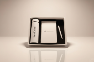 CUSTOMIZED GIFT BOX