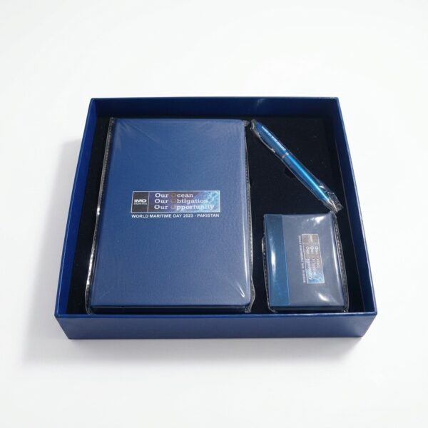 gift box (11) Customized Corporate Gift Box